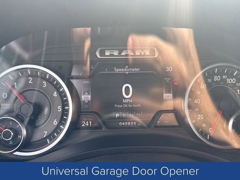 Used 2022 RAM 1500 Big Horn image 18