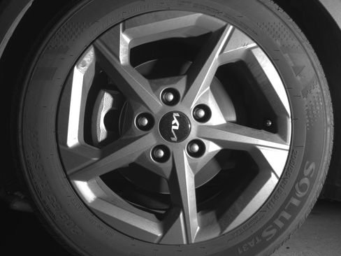 Used 2025 Kia K4 LXS image 12