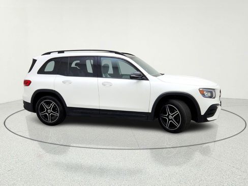 Certified 2023 Mercedes-Benz GLB 250 w/ AMG Line image 11