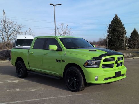 Used 2017 RAM 1500 Sport w/ Sublime Green Sport Package image 9