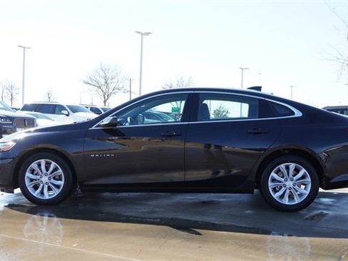 Used 2024 Chevrolet Malibu LT image 6