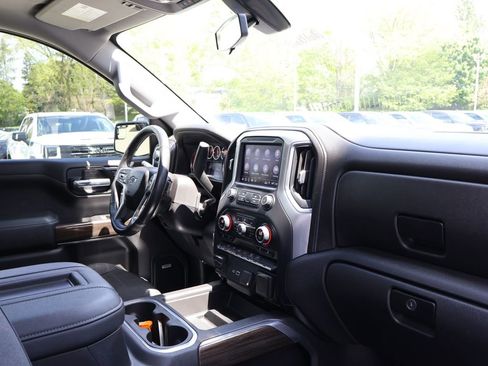 Used 2019 Chevrolet Silverado 1500 LT Trail Boss AWD/4WD image 44