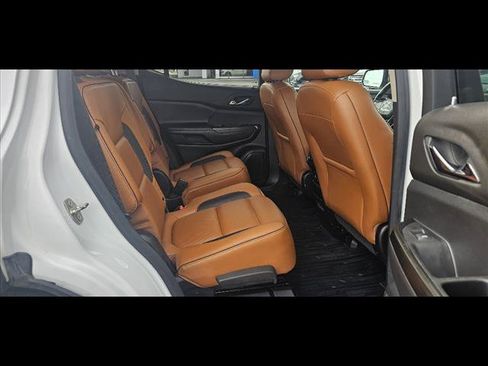 Used 2019 GMC Acadia SLT image 11