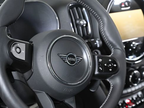 Certified 2024 MINI Cooper Countryman S FWD image 12