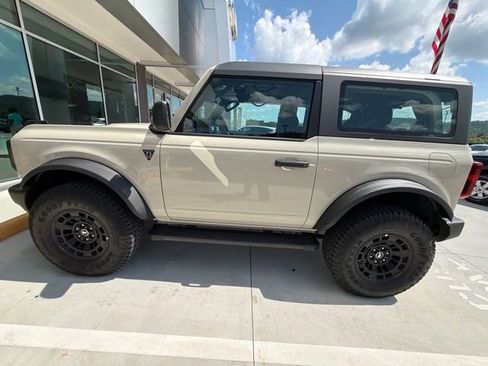 Used 2026 Ford Bronco 2-Door w/ Sasquatch Package AWD/4WD image 35