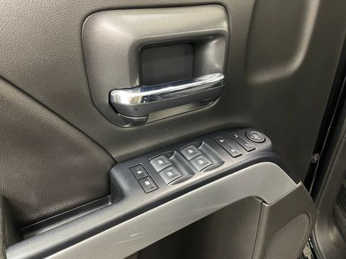 Certified 2018 Chevrolet Silverado 1500 LT w/ All Star Edition AWD/4WD image 24