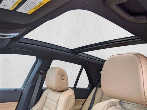 Used 2025 Mercedes-Benz GLE 450 4MATIC image 15