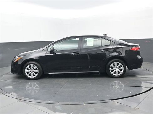 Used 2026 Toyota Corolla LE image 20