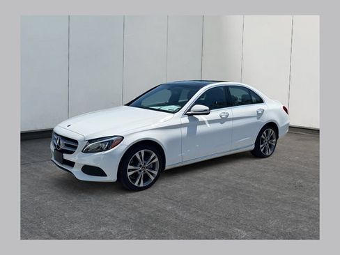 Used 2018 Mercedes-Benz C 300 4MATIC Sedan image 1