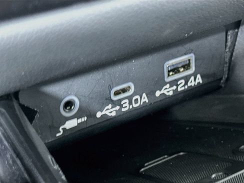 Used 2024 Subaru Outback Wilderness AWD/4WD image 32
