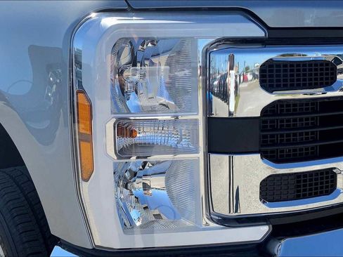 Certified 2024 Ford F250 XLT image 13