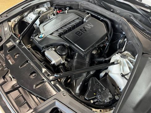 Used 2014 BMW 535i Sedan RWD image 40