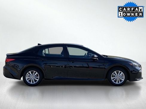 Certified 2025 Toyota Camry LE w/ Convenience Package image 10