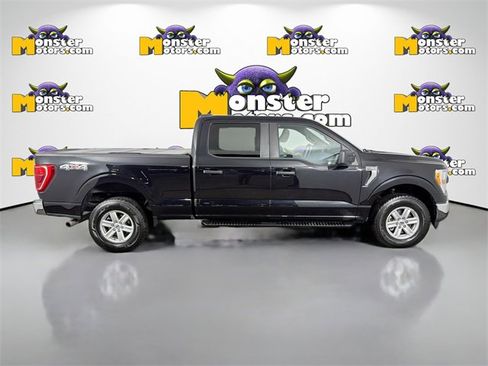 Used 2022 Ford F150 XLT w/ Trailer Tow Package image 4