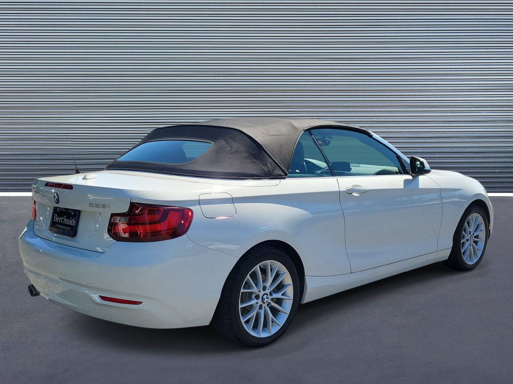 Used 2015 BMW 228i Convertible RWD image 3