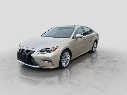 Used 2017 Lexus ES 350 FWD image 4