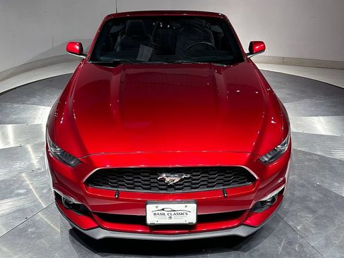 Used 2015 Ford Mustang Convertible w/ Equipment Group 051A RWD image 15