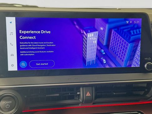 Used 2025 Toyota Prius XSE image 13