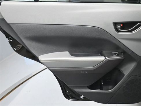 Certified 2025 Subaru Crosstrek 2.5i Sport w/ Popular Package #4A image 21