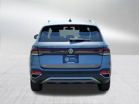 Certified 2025 Volkswagen Taos SE w/ Panoramic Sunroof Package AWD/4WD image 6