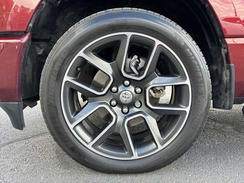 Used 2019 RAM 1500 Sport w/ Alpine Leather & Sound Group AWD/4WD image 18