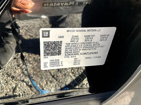 Certified 2021 GMC Acadia SLE w/ Driver Convenience Package image 17