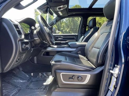 Used 2021 RAM 1500 Laramie w/ Sport Appearance Package AWD/4WD image 11