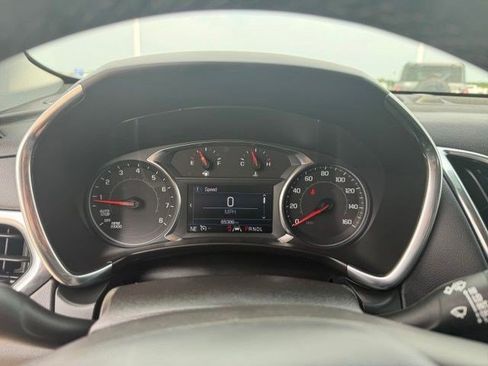 Used 2024 Chevrolet Equinox LT w/ Driver Convenience Package AWD/4WD image 16