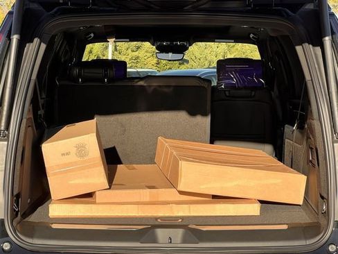 New 2026 Cadillac Escalade ESV Luxury image 27