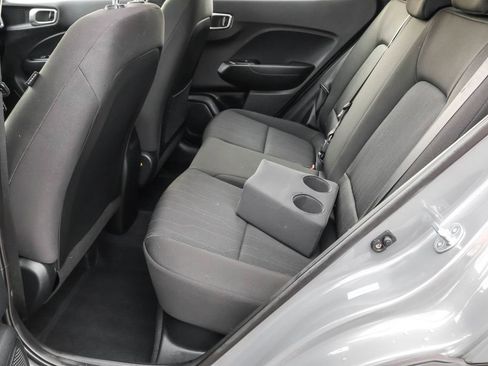 Certified 2023 Hyundai Venue SE image 26