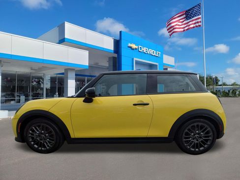 Used 2025 MINI Cooper S FWD image 6
