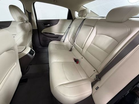 Used 2024 Chevrolet Malibu LT image 12