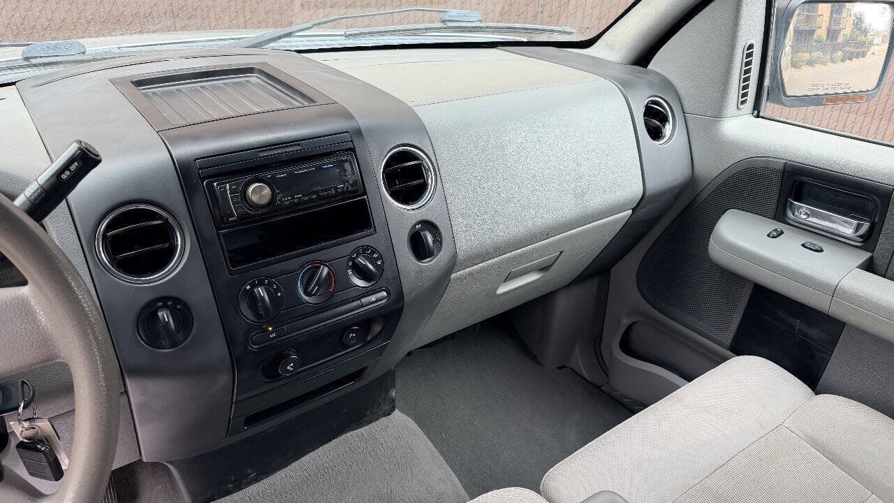 Used 2005 Ford F150 XLT AWD/4WD image 9