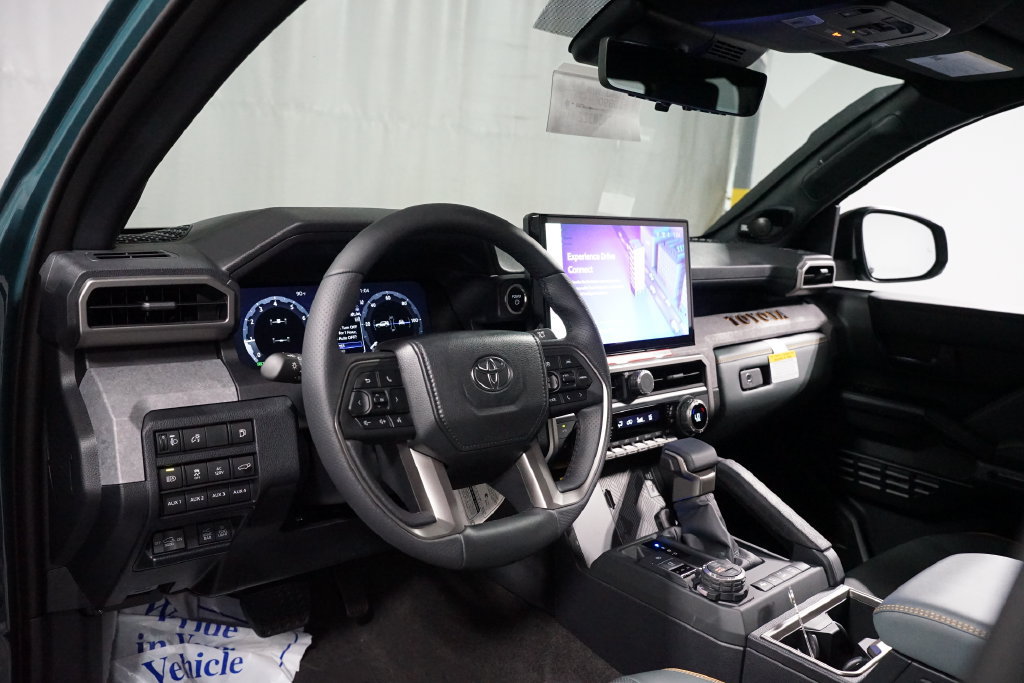 New 2026 Toyota 4Runner Trailhunter AWD/4WD image 12