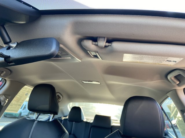 Used 2023 Toyota Camry SE FWD image 29