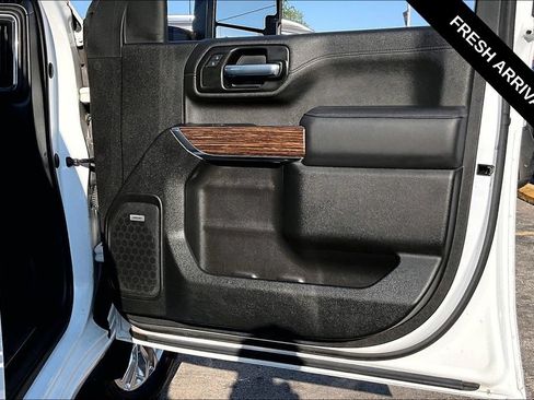 Used 2022 Chevrolet Silverado 2500 High Country AWD/4WD image 27