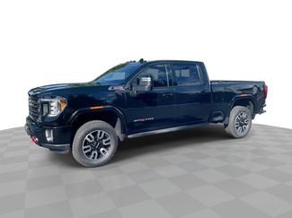 Used 2022 GMC Sierra 2500 AT4 w/ AT4 Premium Plus Package AWD/4WD video 1