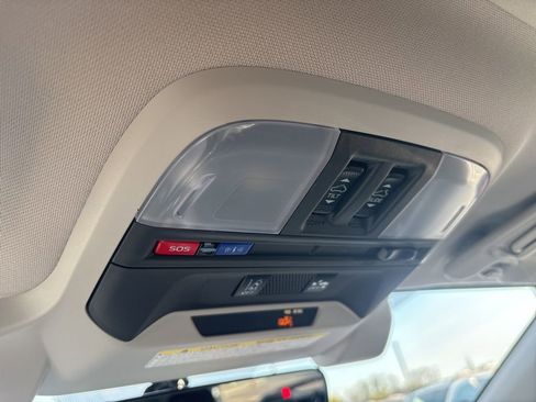 Certified 2023 Subaru Crosstrek 2.5i Limited w/ Moonroof Package image 23