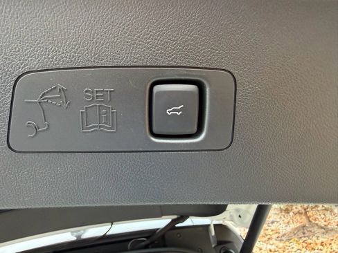 New 2026 Lincoln Corsair Grand Touring image 18