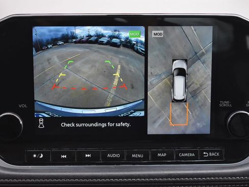 Used 2023 Nissan Rogue Platinum w/ Platinum Premium Package image 5