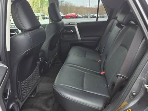 Used 2022 Toyota 4Runner Limited AWD/4WD image 21