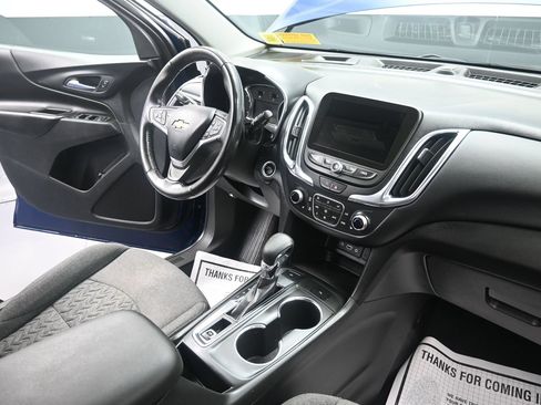 Used 2022 Chevrolet Equinox LT AWD/4WD image 23