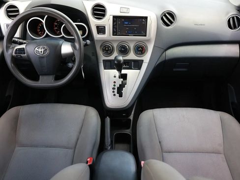 Used 2011 Toyota Matrix w/ Matrix Sport Pkg FWD image 13