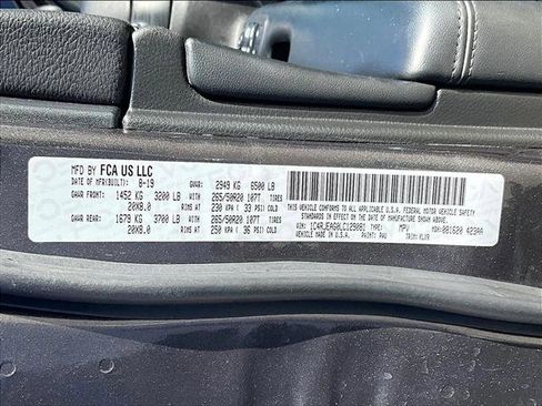 Used 2020 Jeep Grand Cherokee Altitude image 30