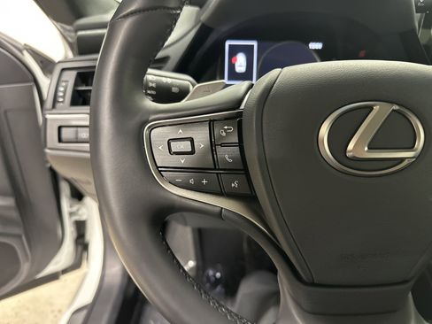 Certified 2025 Lexus ES 350 w/ Premium Package FWD image 19