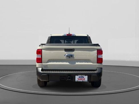 Certified 2024 Ford Maverick Lariat FWD image 6