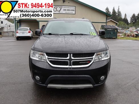 Used 2015 Dodge Journey SXT w/ Flexible Seating Group FWD image 12