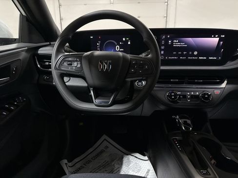 New 2026 Buick Envista Preferred image 11