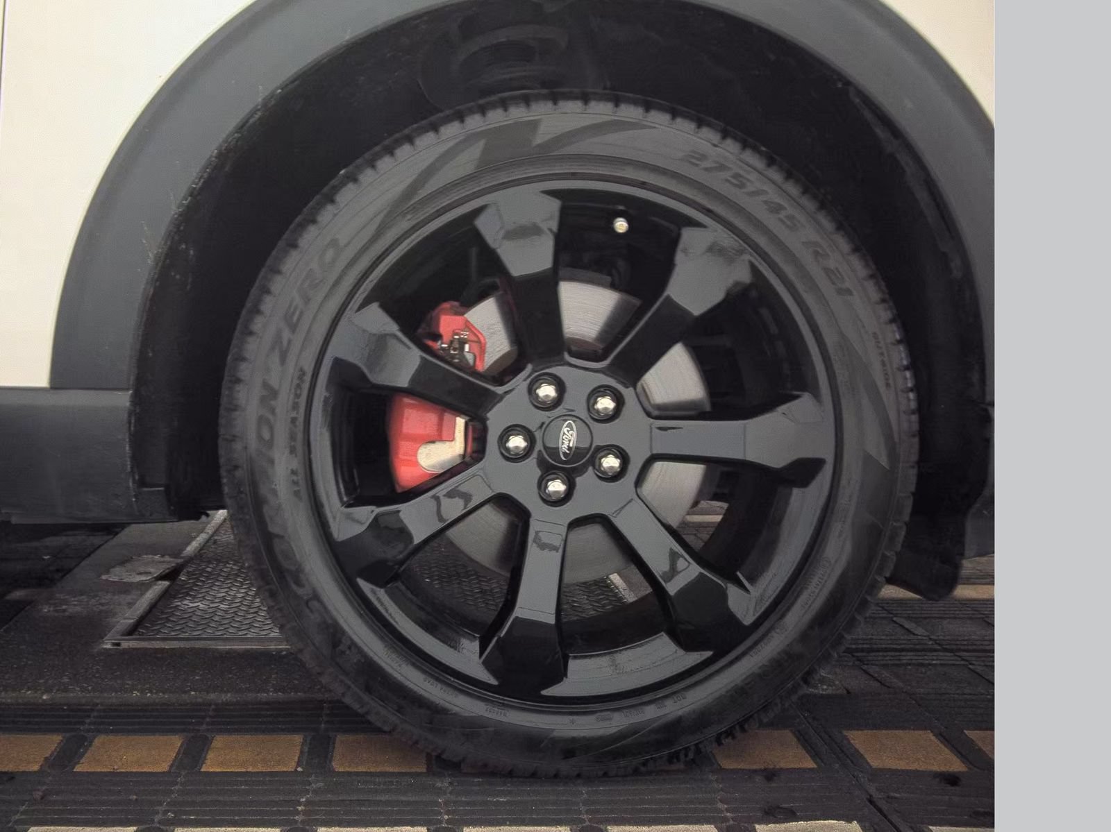 Used 2023 Ford Explorer ST w/ Equipment Group 401A AWD/4WD image 19