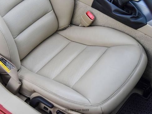 Used 2006 Chevrolet Corvette Convertible w/ Preferred Equipment Group image 49